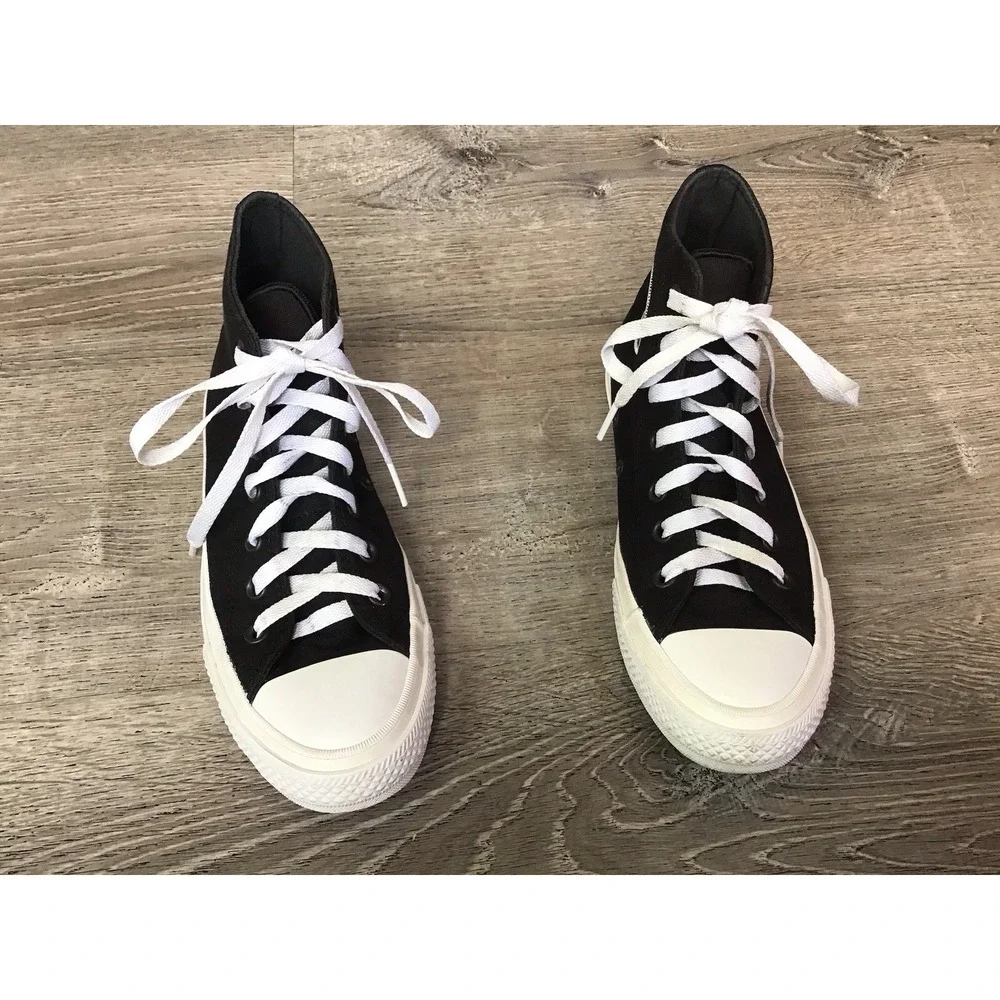 Converse Chuck Taylor All Star 2 Mid Black/White Sneaker 150143C Women's Sz 7.5
